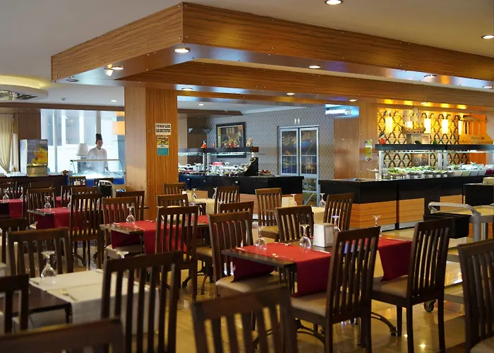 Aes Club Hotel 4*