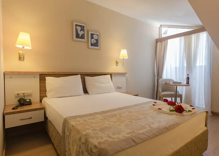 Hotel Aes Club 4*