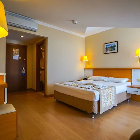 Aes Club Hotel 4*